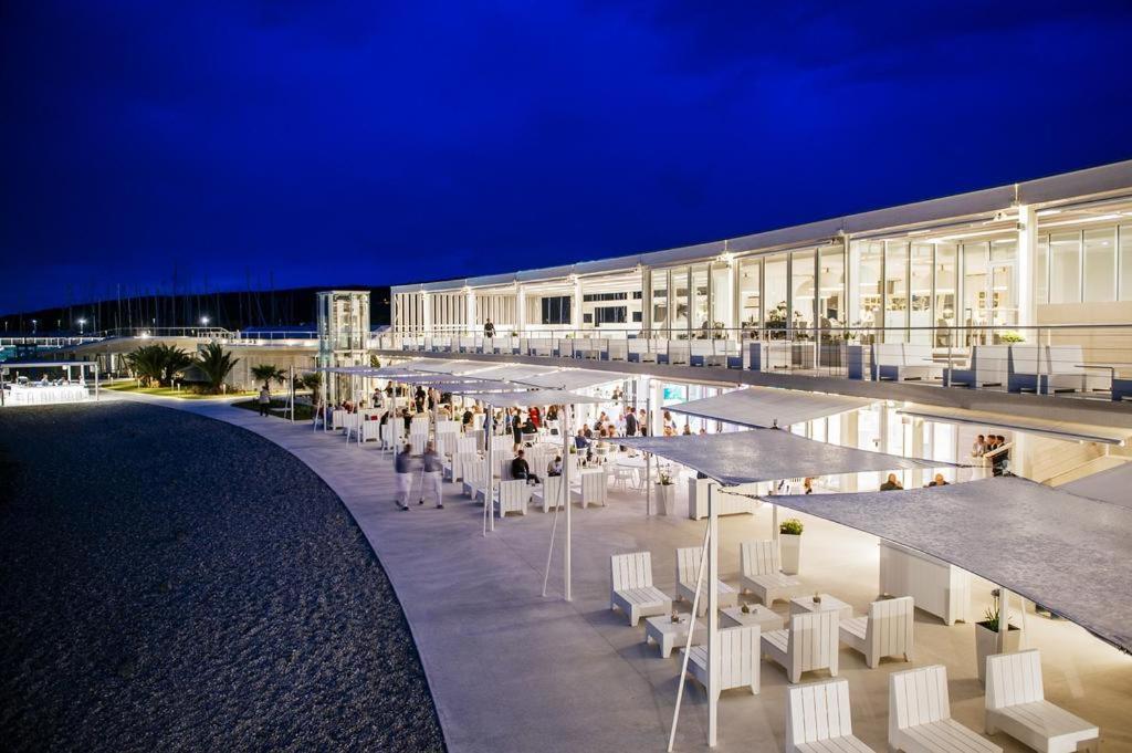 Apartments A&T Sukošan Exterior foto